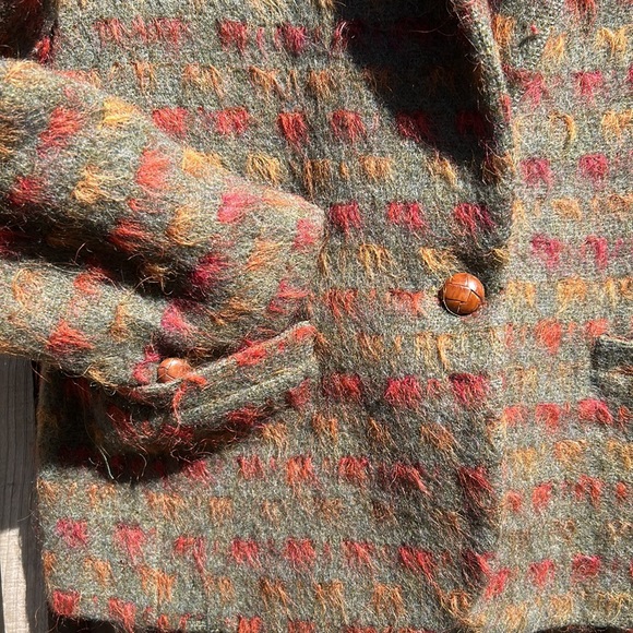 wool blend blazer rich jewel tones on dark mossy green brown wood buttons - Picture 5 of 15